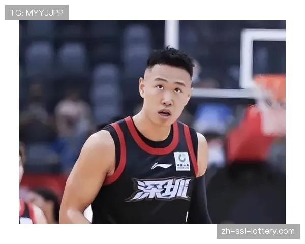 深圳队贺希宁加冕常规赛MVP，外援史密斯获国际最佳球员
